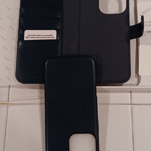 Tucch phone holder / wallet - Picture 3 of 4